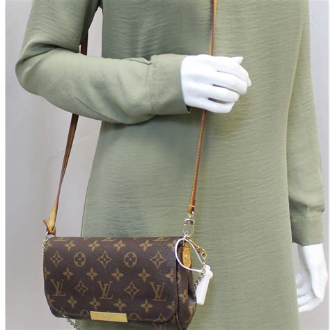 louis vuitton monogram favorite clutch pm bag pre owned